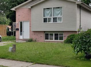 137 Columbia Ave, London, ON N6H 2K3