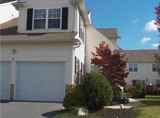 51 Cobblestone Dr, Easton, PA 18045