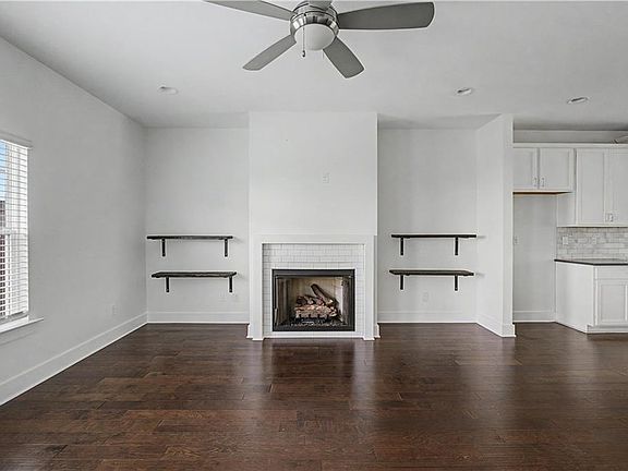 4th image of 2169 Wiggins Walk