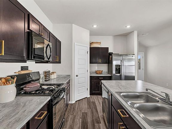 4th image of 11829 Kameron Way