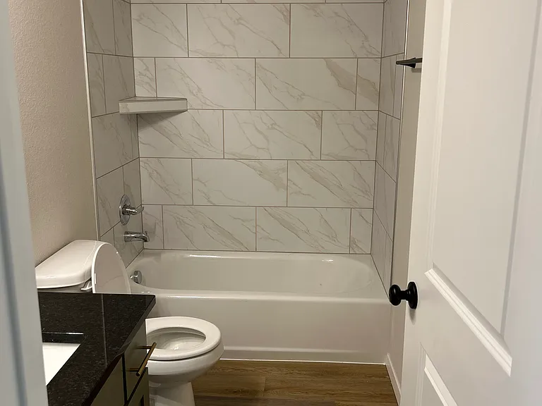3708 W Delmar St — Photo 16
