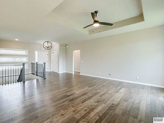 5th image of 5110 N 208th Ave