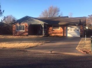 1114 N Cain Ave, Liberal, KS 67901