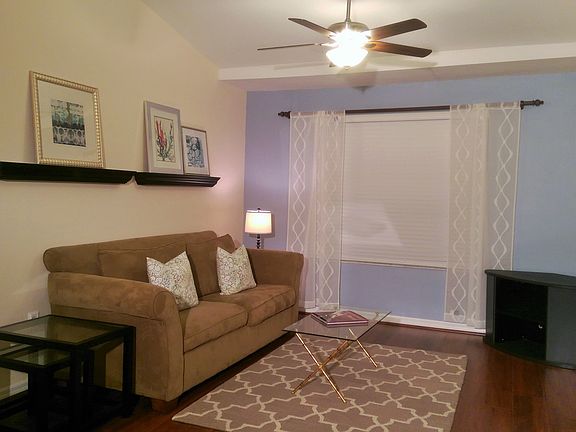 5th image of 1217 Villa Cir