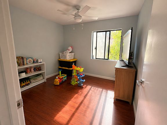 5th image of 18053 Sundowner Way Unit 628