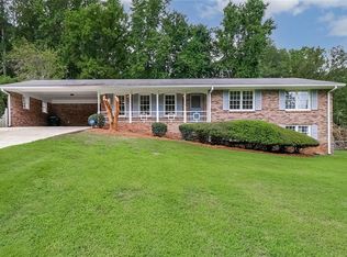 1663 Rhonda Ln, Stone Mountain, GA 30087