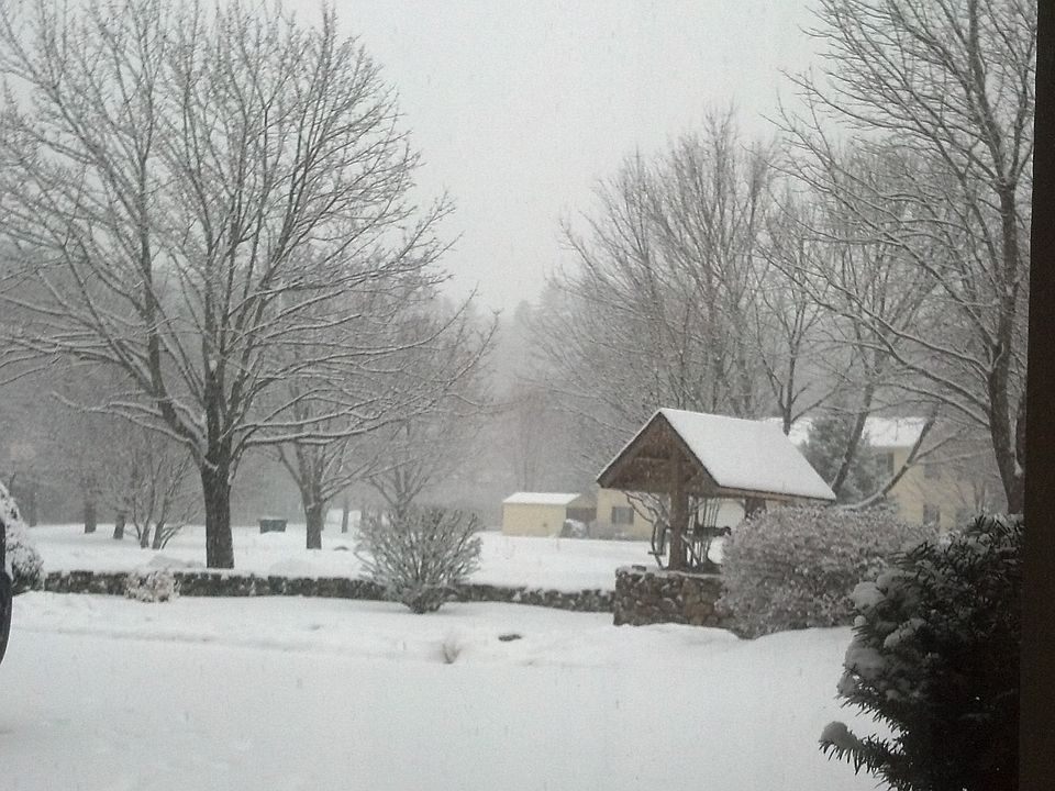 2nd image of 6 W Bank Rd