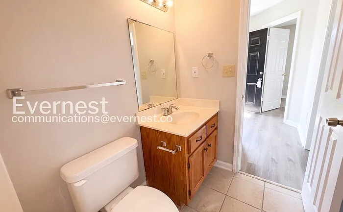 5669 Kaitlyn Dr W — Photo 18