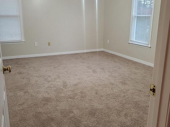 5th image of 6175 Winding Hills Dr
