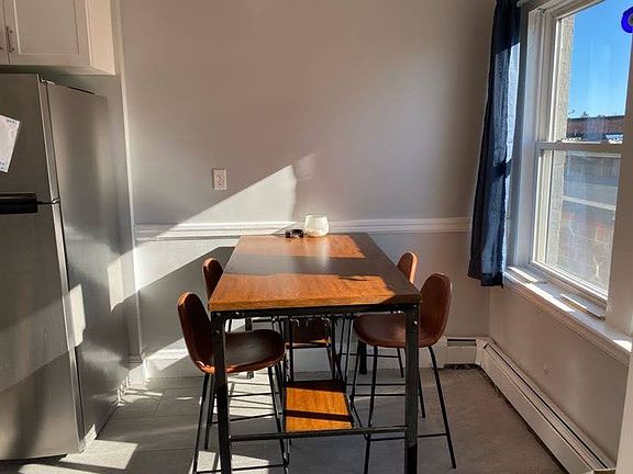 3rd image of 233 Lafayette St #15