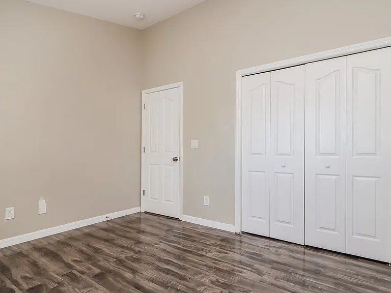 10402 Barnett Loop — Photo 13