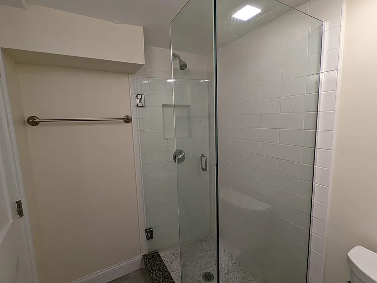 20 Royce Road — Photo 16