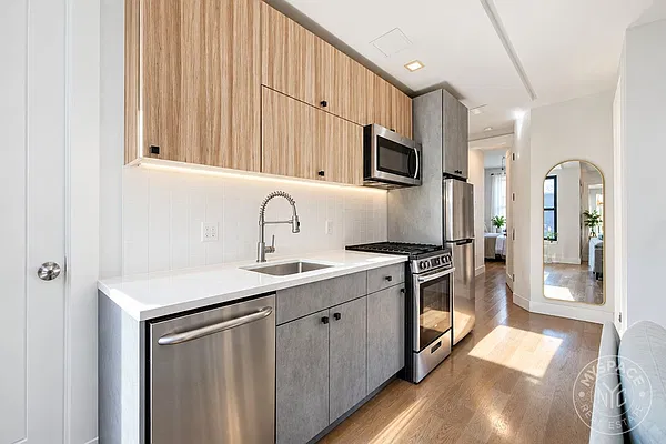 Kitchen, photo 1