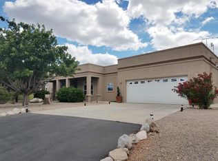 18 Lady Of The Mountain Rd, Alamogordo, NM 88310