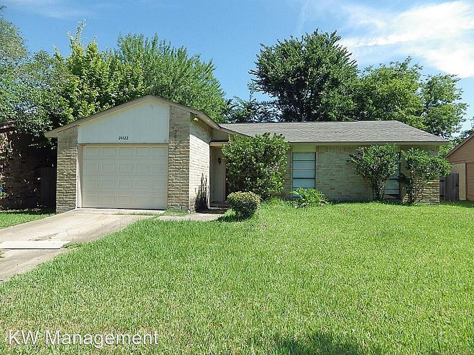 1st image of 24422 Broken Bow Ln