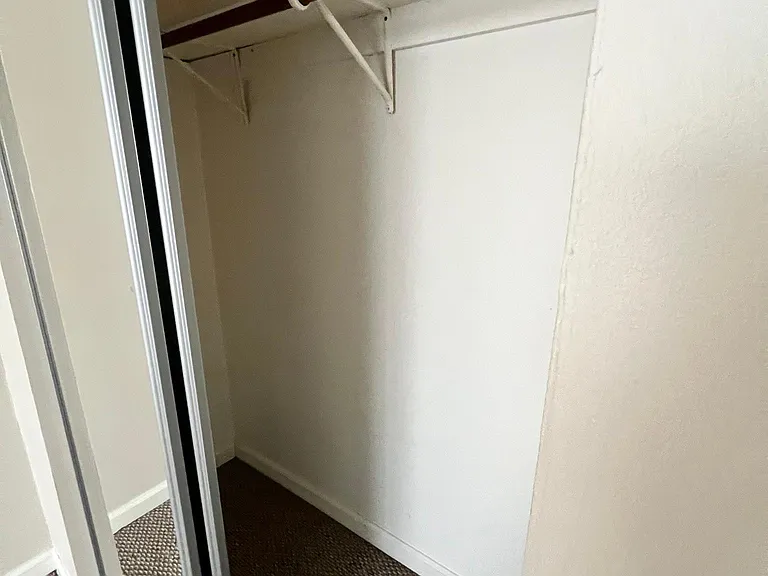 321 Shore Dr #23 — Photo 13