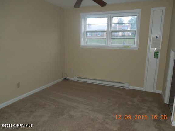 5th image of 2270 Glade Dr SE