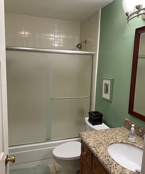 1097 E Chilton Dr — Photo 7