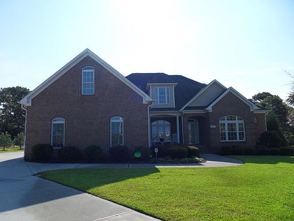 3rd image of 659 Spencer Ct