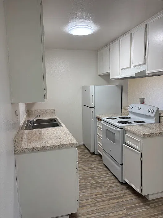 Vista del Rio Apartments — Photo 2