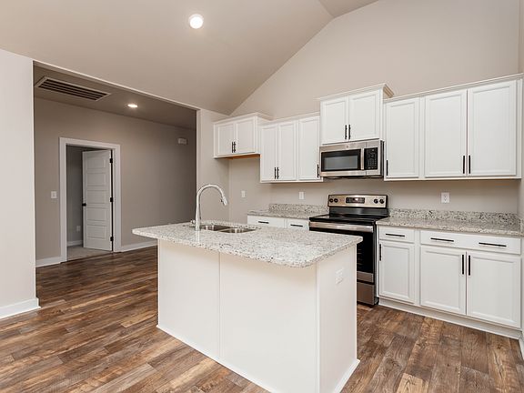 The Longleaf by Nason Homes- Kitchen in Woodland Farm