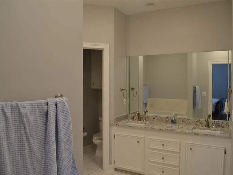 109 Stratford Dr — Photo 9