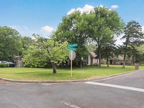 2nd image of 1600 Cherry Creek Dr
