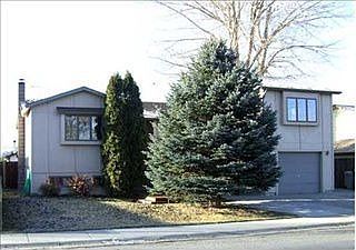 5th image of 4022 Cambridge Dr