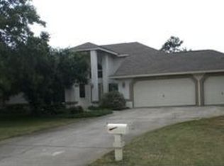 8921 Skymaster Dr, New Port Richey, FL 34654