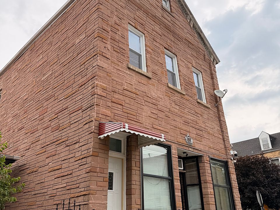 1st image of 2900 W 25th St #2S