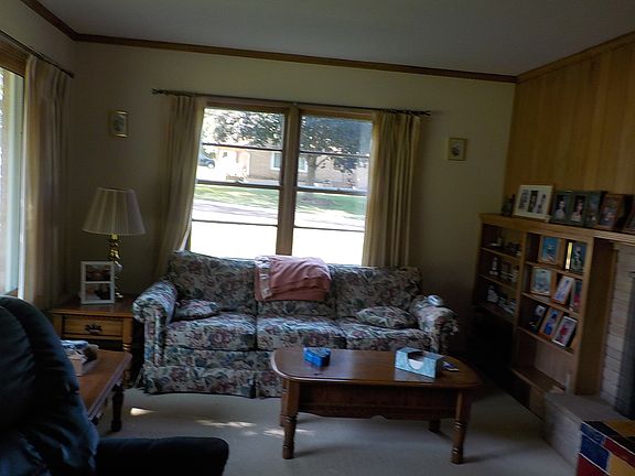 3rd image of 2618 Lindberg Dr