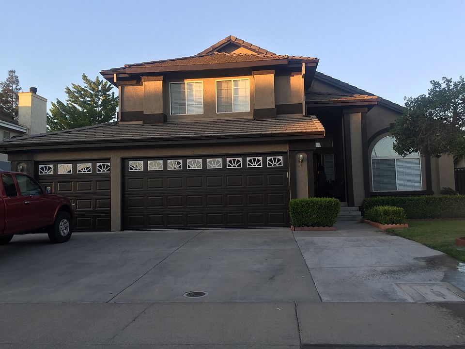 1st image of 2424 Colony Manor Dr