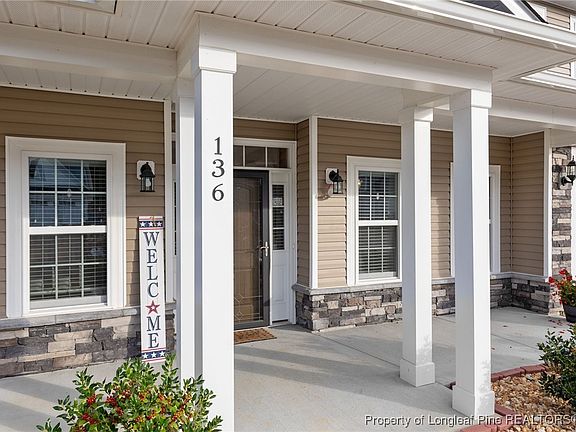 5th image of 136 Huntley Ct
