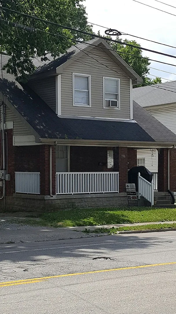536A Euclid Ave Available Fall 2027 — Photo 2