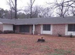 8903 N Kings Hwy, Texarkana, TX 75503