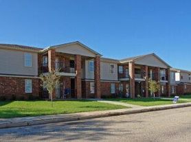5845 7th St, Lubbock, TX