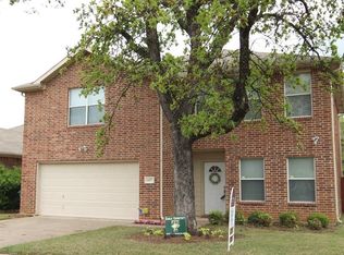 1457 Hedgewood Trl, Fort Worth, TX 76112