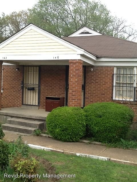 1st image of 142 Eastview Dr