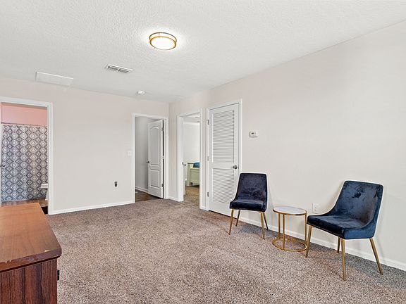 5th image of 220 Ashby Landing Way St