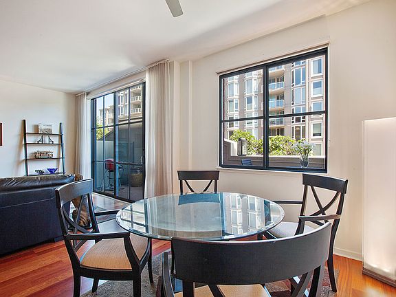 2nd image of 88 Townsend St APT 206