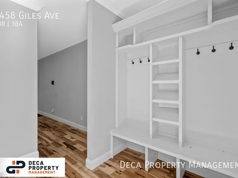 3458 Giles Ave — Photo 11