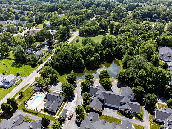 4th image of 8034 Ravine Run Ln