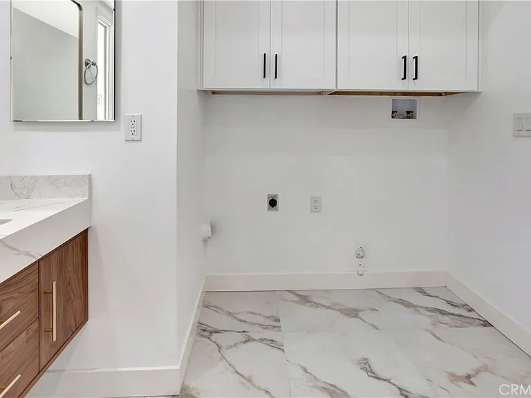 3242 Yellowtail Dr — Photo 4