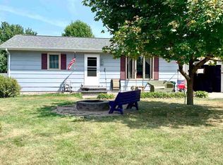 911 Terry Dr, Williamsburg, IA 52361