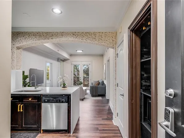 2255 Peachtree Rd NE Unit 522, Atlanta, GA 30309