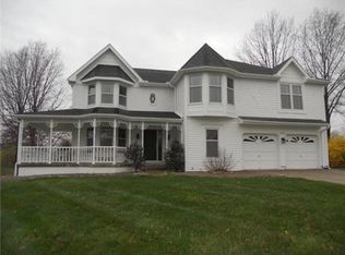 8222 Kara Ln, Liberty, MO 64068