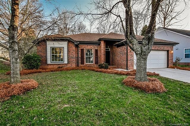 1st image of 211 S Haven Dr