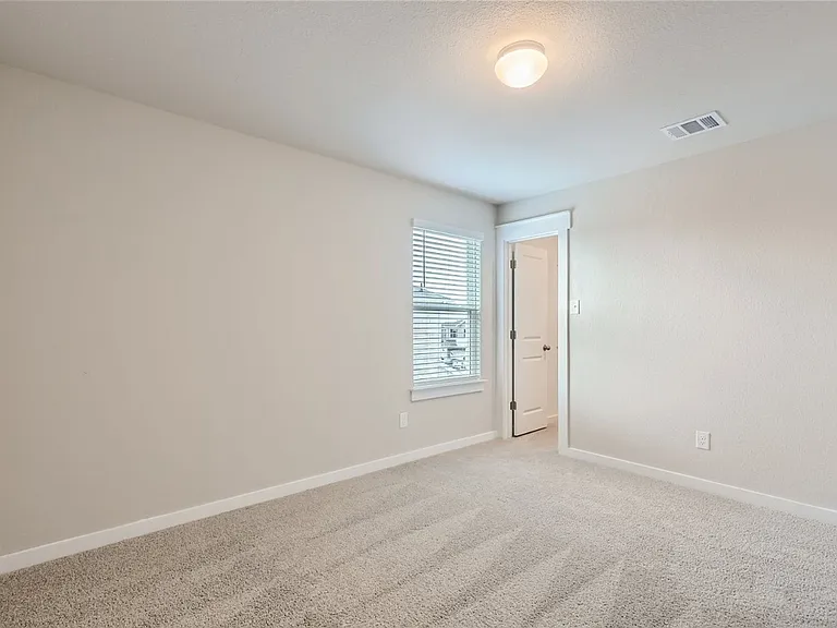 2233 Rocoso Trl — Photo 31