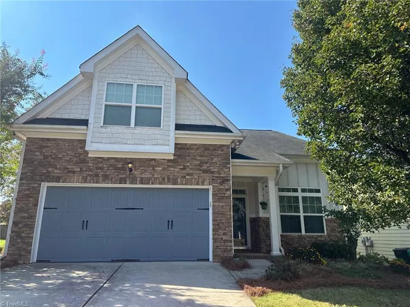 4525 Treebark Ln, High Point, NC 27265