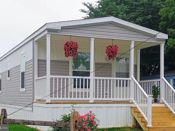 19 Jubilee Park, Peach Bottom, PA 17563